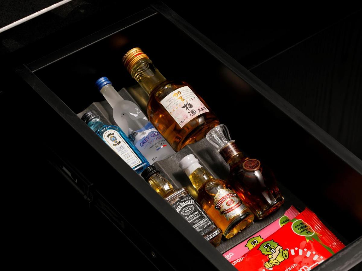 The Hotel Sanraku Kanazawa 21Th December 2022 Open Ngoại thất bức ảnh A mini-bar in a hotel room