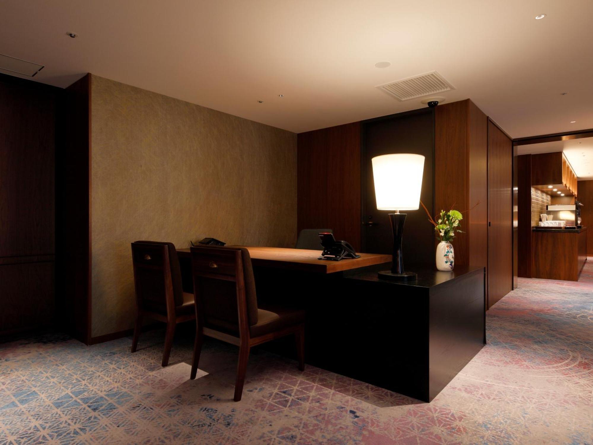 The Hotel Sanraku Kanazawa 21Th December 2022 Open Ngoại thất bức ảnh A suite at the hotel